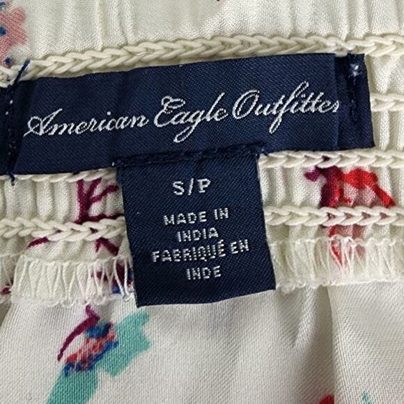 American Eagle Women's Floral Adjustable Spagetti Strap Ruffle Top Size Small - Picture 6 of 7